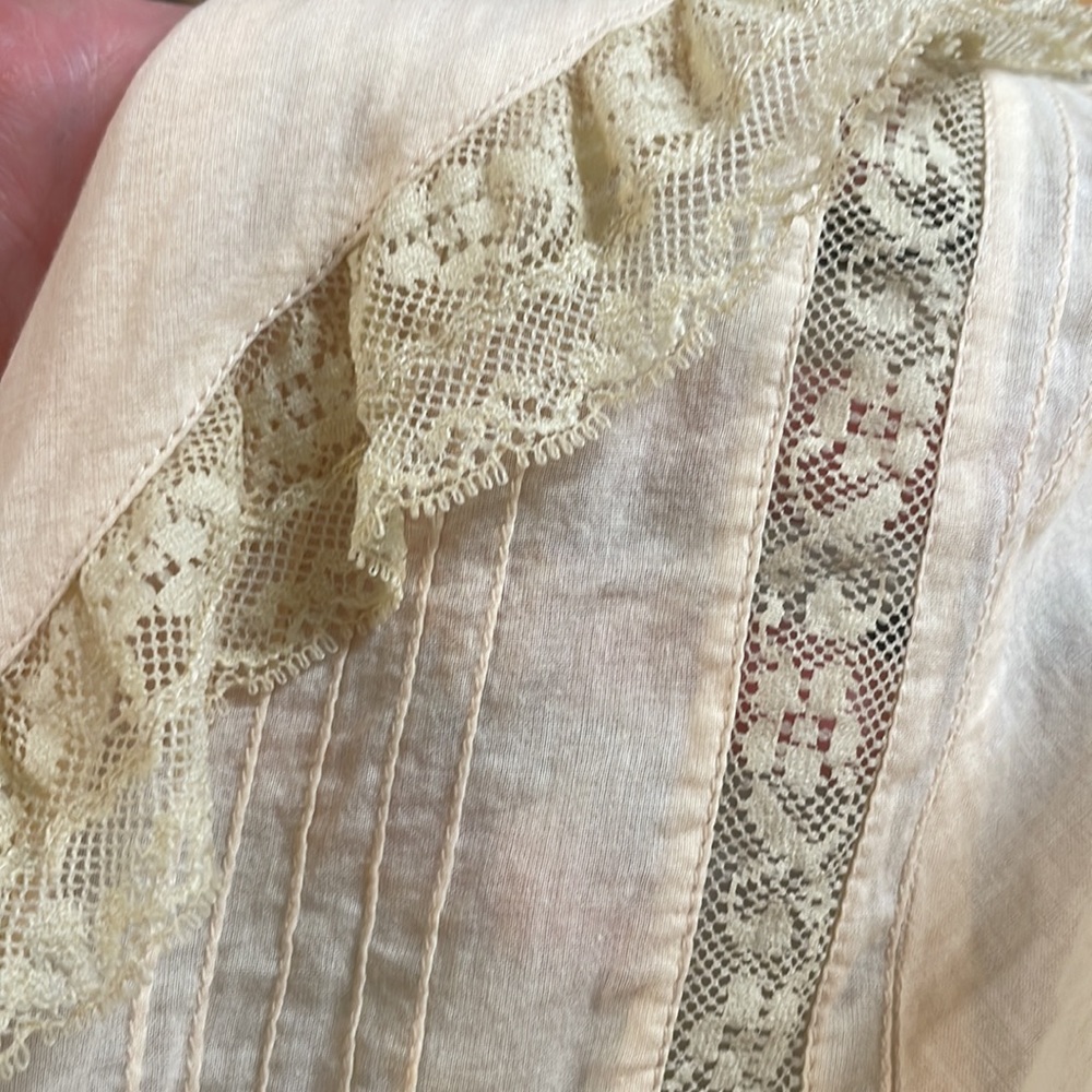 ***SOLD***Anthropologie Odille Victorian Inspired Lace Collared Blouse - Picture 16 of 16